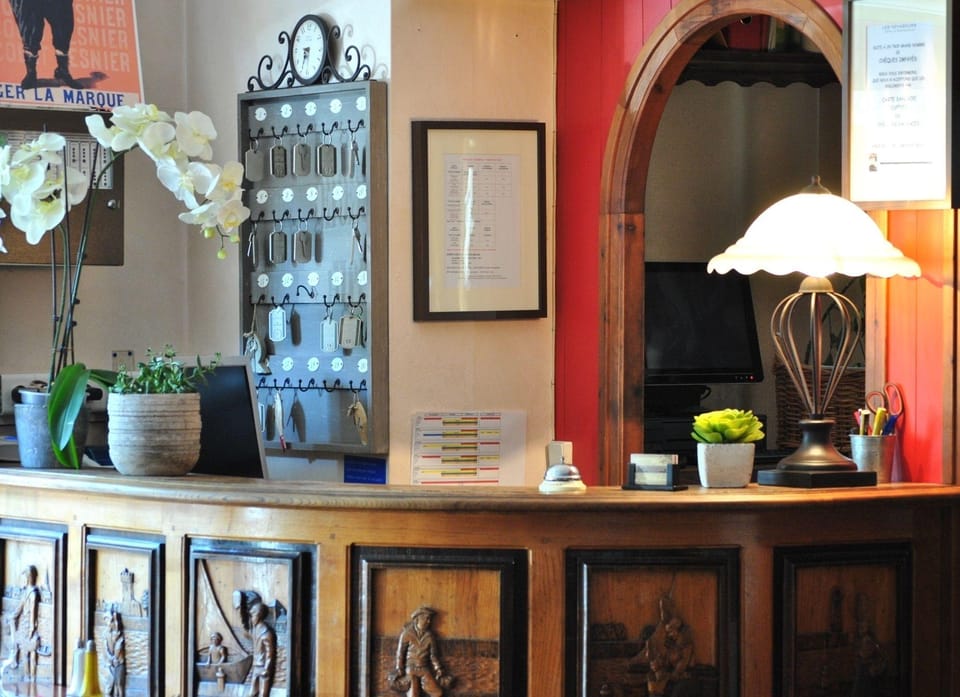 Hotel Les Voyageurs Hotel in Les Sables-d'Olonne