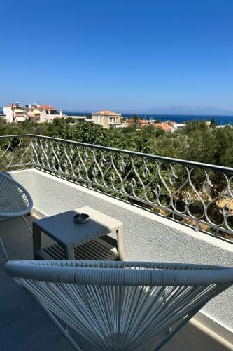 Karivaliko Hotel in Decentralized Administration of the Aegean