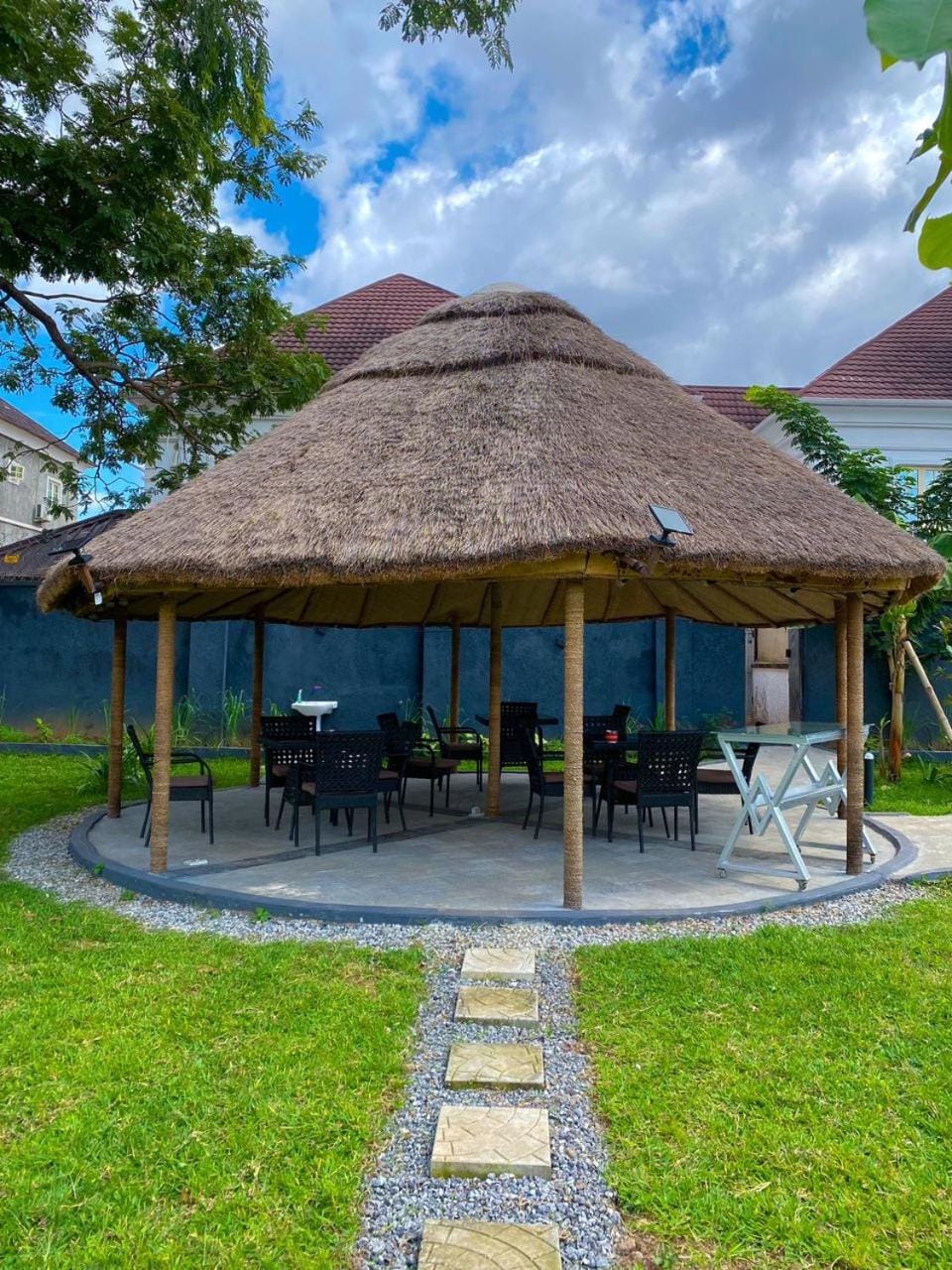 Deluxe Indulgence Hotel & Suites Hotel in Abuja