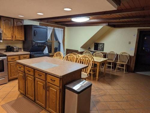 The Lazy Cat Lodge Hotel in Ohio
