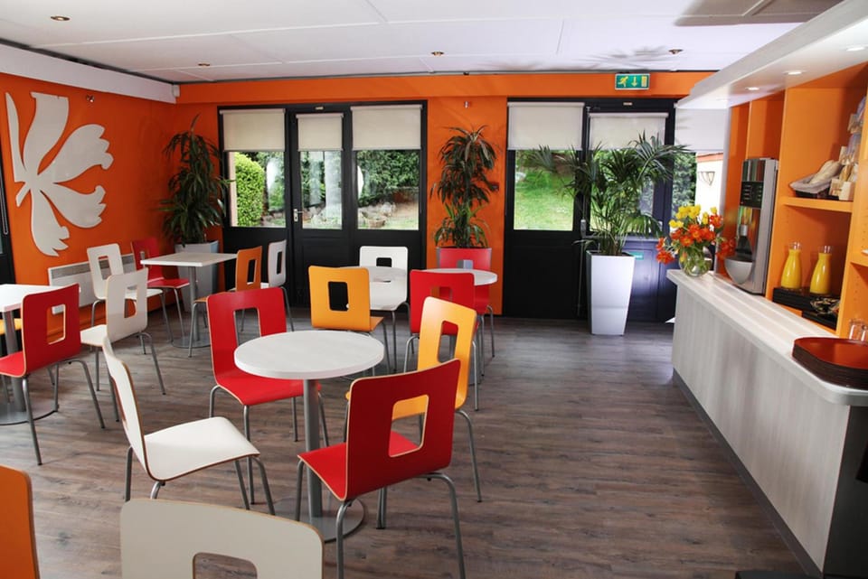 The Crossway Hotel, Part of AG Collection Hotel in Coventry
