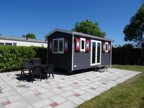 Tinyhouse de tuinfluiter Lodge in Oostkapelle