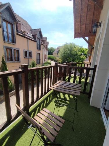 Le Haut-Val Residences Hotel in Normandy