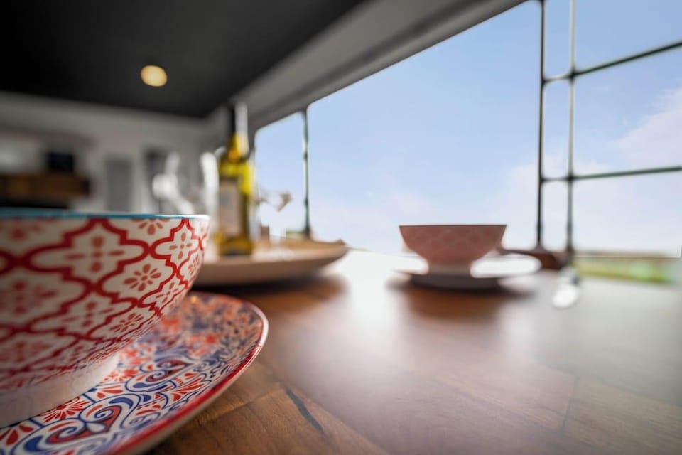 The Outlook on Mount Louis – 2 Bedroom Hotel in Tasmania