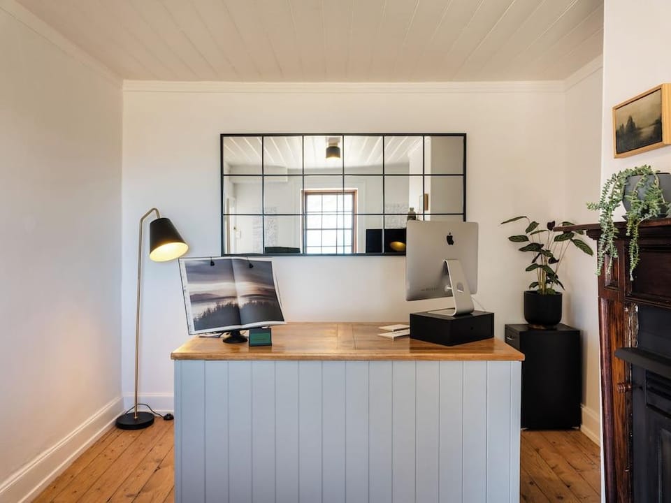 Piermont Retreat Swansea Hotel in Tasmania