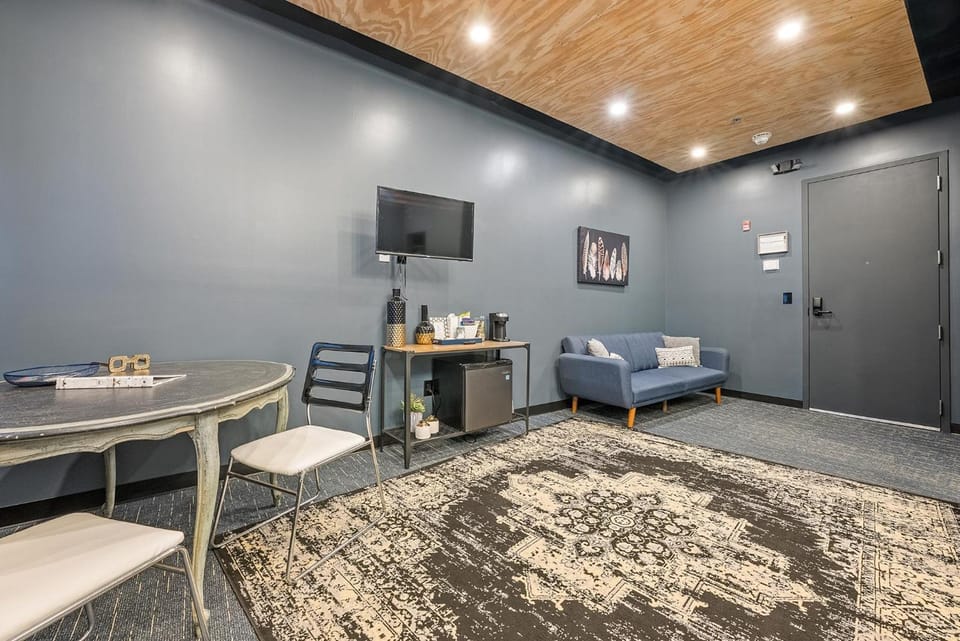 Indigo Pass Boutique Hotel Hotel in Ohio