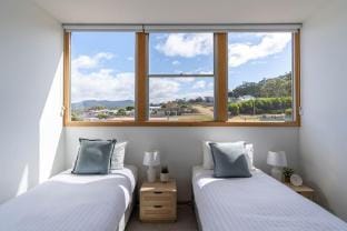 Blue Cottage Bruny Island Hotel in South Bruny