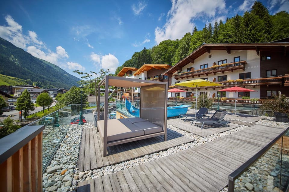 THOMSN Central Hotel & Appartements Hotel in Salzburgerland