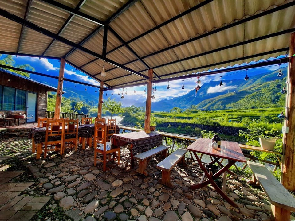 Sapa Family Eco Homestay Hotel in Laos