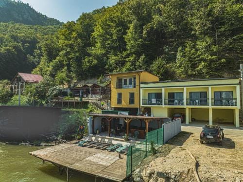 Casa BeaSarah. Lodge in Serbia