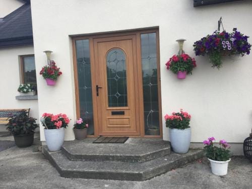 The Crossroads B&B Hotel in Ireland