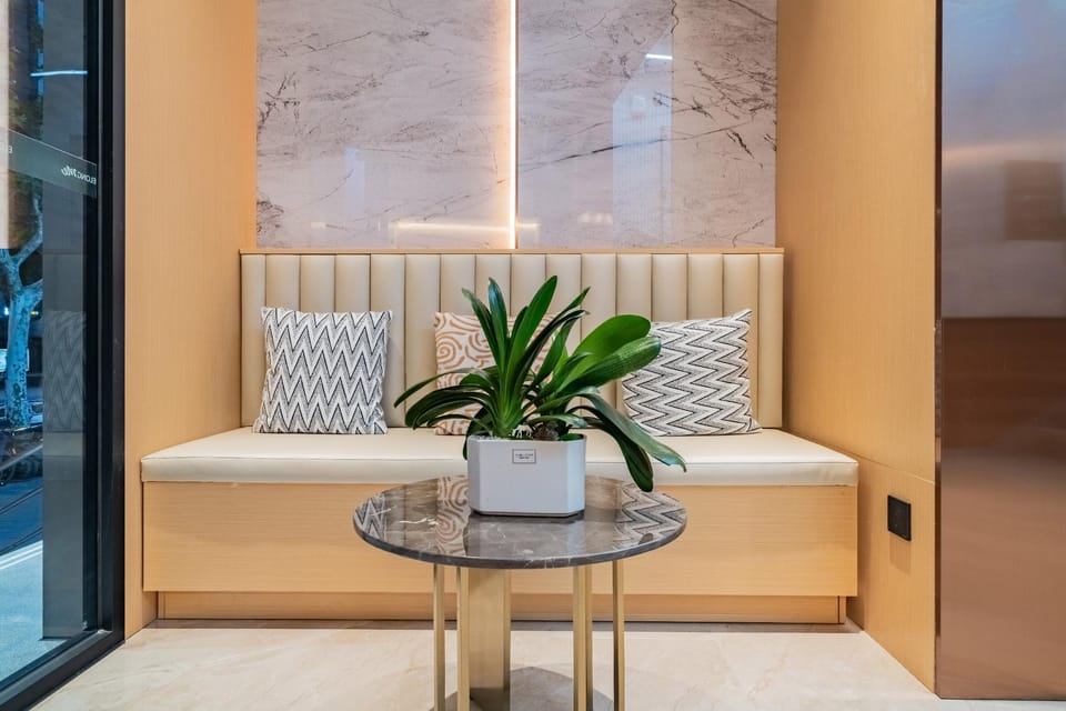 Elong ME Hotel Shanghai Global Harbor Meiling North Road Subway Station Hotel in Shanghai