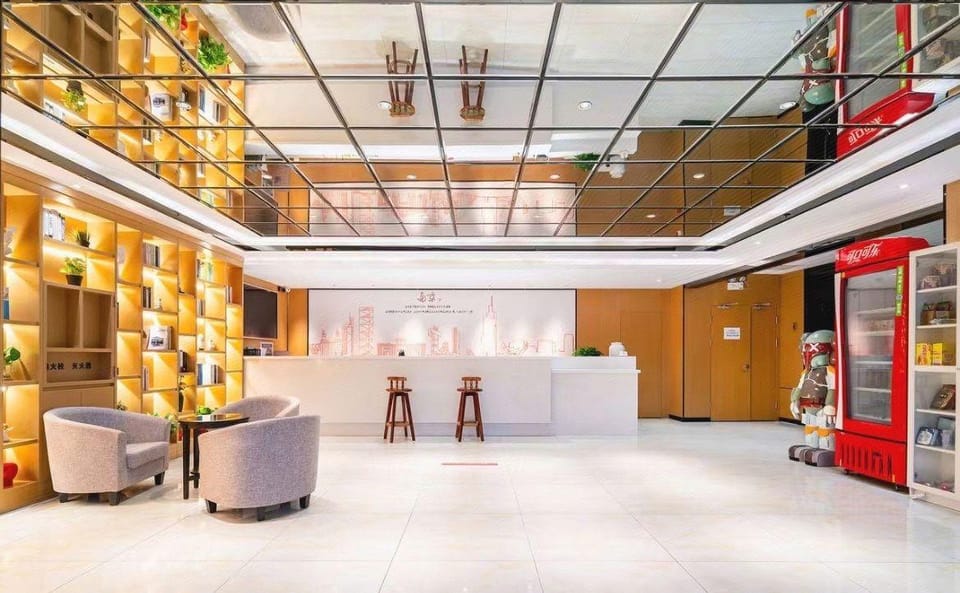 Elong ME Hotel Nanjing Jiangning Hohai University Subway Station Hotel in Nanjing