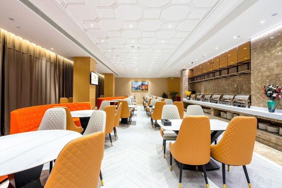 Vienna International Hotel Huaian Lianshui Riverside Wuyue Plaza Wudao Lake Hotel in Jiangsu