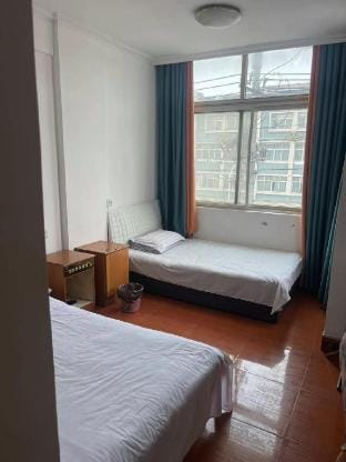 Zhouxi Hostel Hotel in Suzhou