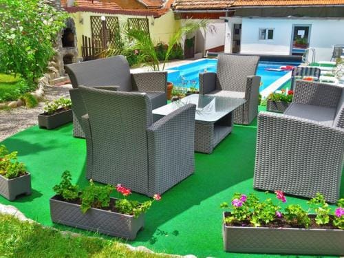 Cazare Casa Sandra Hotel in Serbia