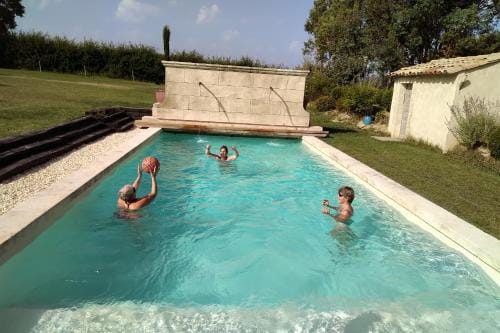 Mas des Treilles - Chambre d'hotes "Cote Villages" Hotel in Forcalquier