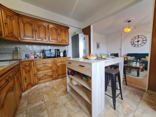 Chambre SREET ART Coliving moderne a Annemasse Hotel in Annemasse