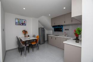 Tongcheng Homestay (Shuiyun Plaza Sales Center Branch) Hotel in Zhejiang