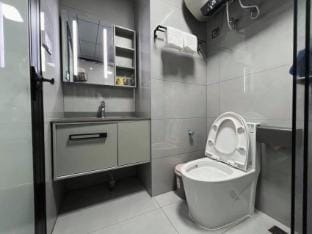 Qingmu Homestay (Zhongyu Plaza Branch) Hotel in Jiangsu