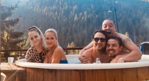 Cabana "Trei Brazi " Retezat Lodge in Serbia
