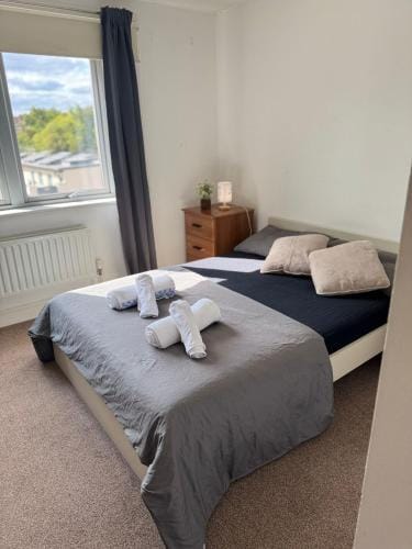 Quarto aconchegante e banheiro privativo Hotel in Harrow
