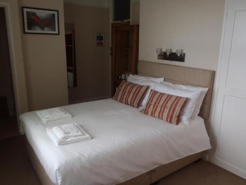 Clinmore House Hotel in Paignton