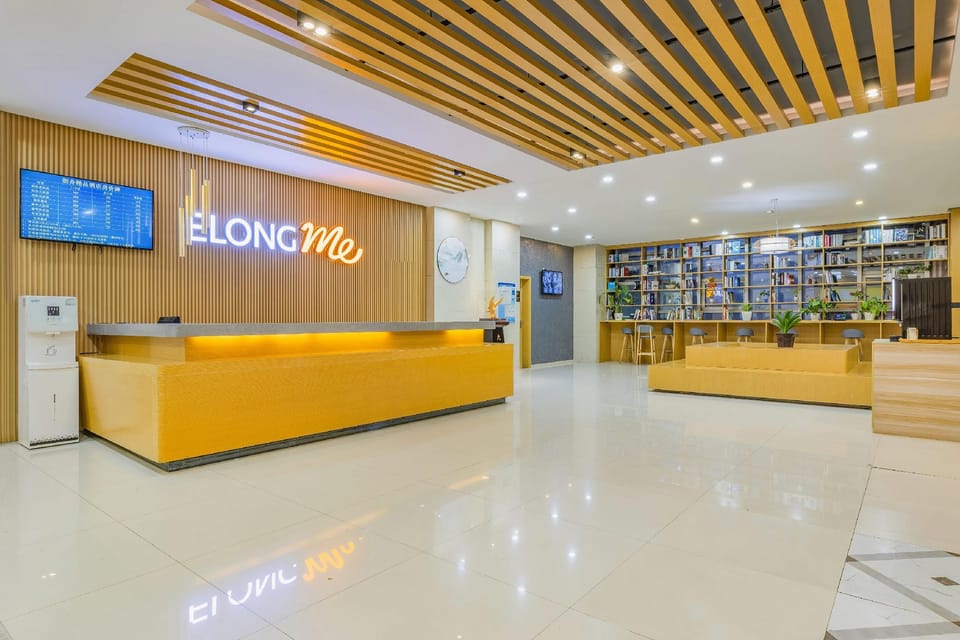 Elong ME Hotel Suzhou Industrial Park Dongsha Lake Ecological Park Hotel in Suzhou