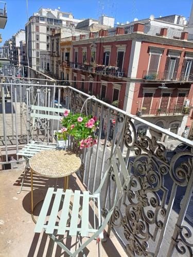Zefiro, two-bedroom Apartment Hotel in Bari