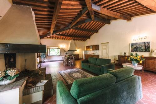 Tenuta Quarrata Hotel in Tuscany