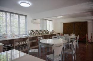 Yueqing Bobaolou Homestay (Songxi Avenue Branch) Hotel in Zhejiang