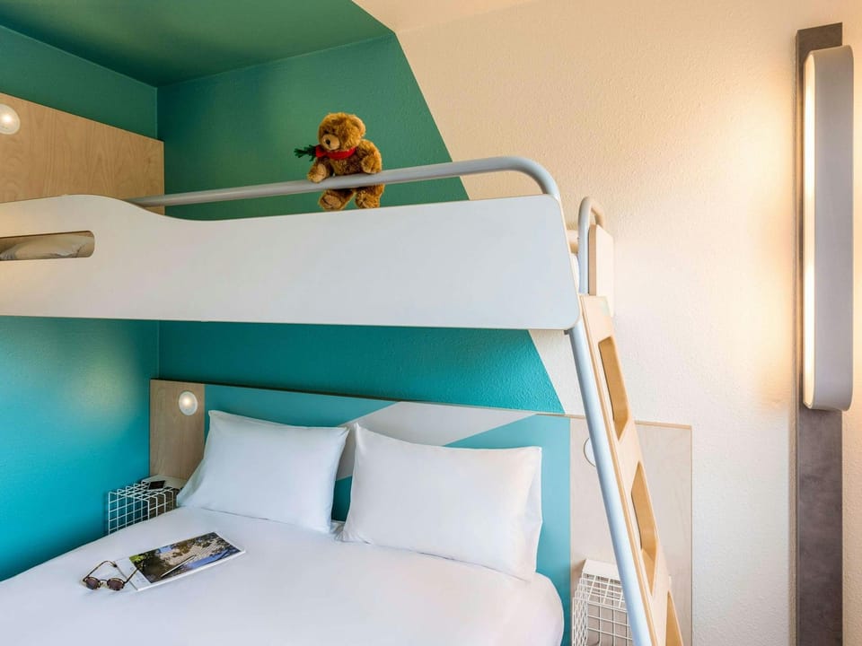 Guestroom
