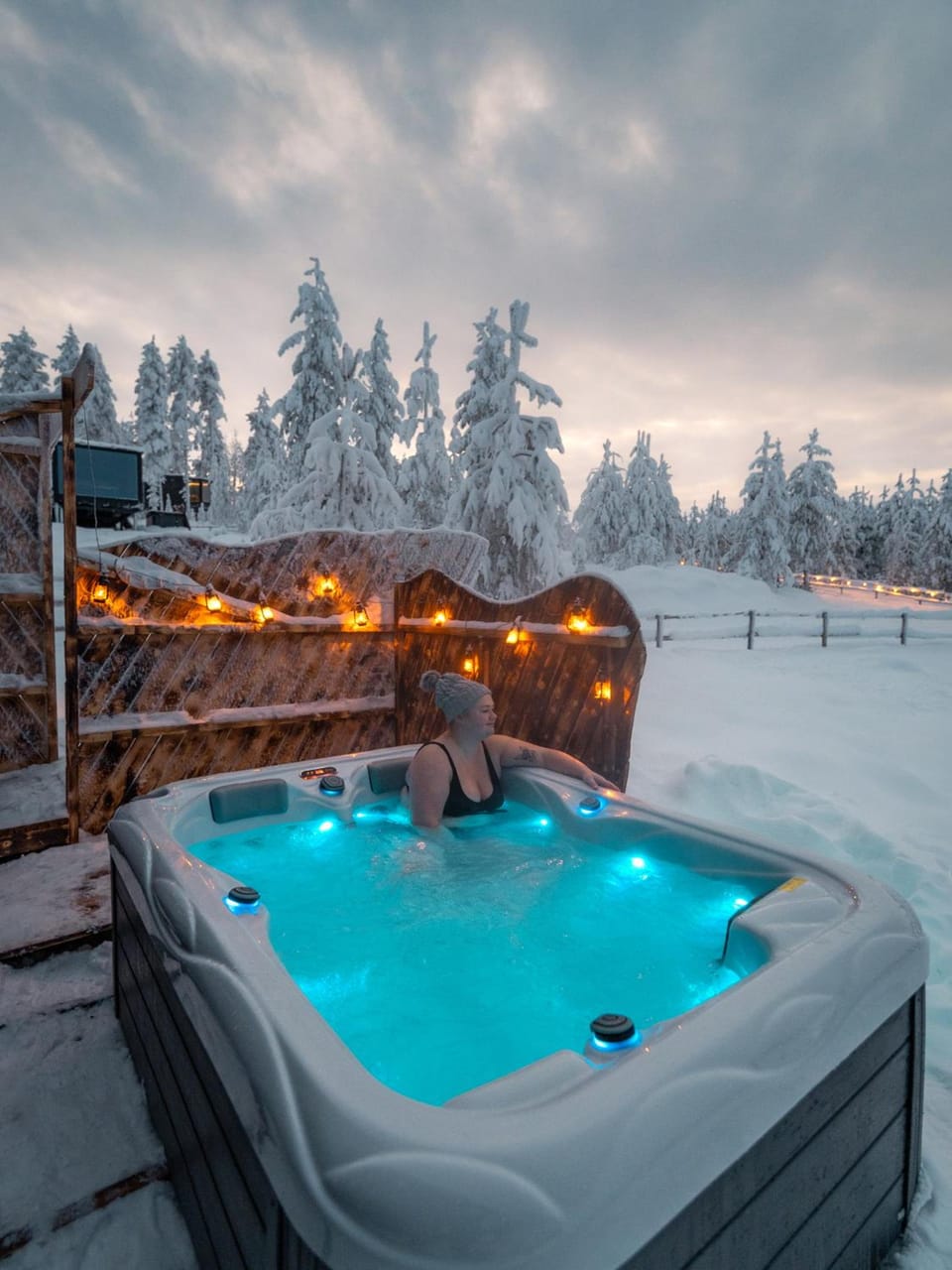 Hot tub