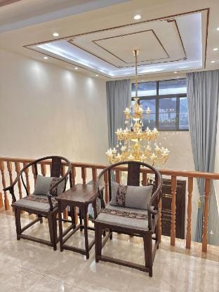 Jingtingge Unique Homestay Hotel in Suzhou