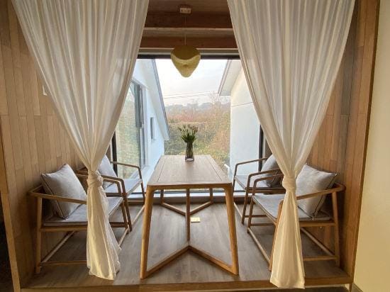 MAN HU TIME Guesthouse（Suzhou Taihu Xishan Island Store） Hotel in Suzhou