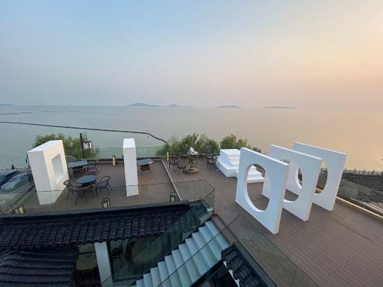 MAN HU TIME Guesthouse（Suzhou Taihu Xishan Island Store） Hotel in Suzhou