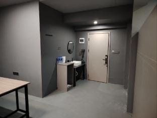 W Business E-sports Apartment (Hengdian Film Studio Branch) Hotel in Zhejiang