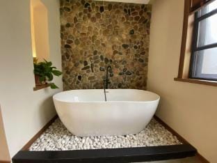 Moon Bay Writers' Village Homestay Hotel in Jiangsu