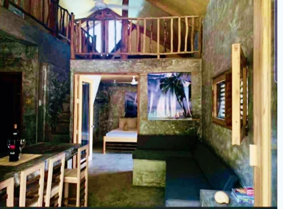 Casa De Moore Siargao - Ocean View Villa Resort in General Luna