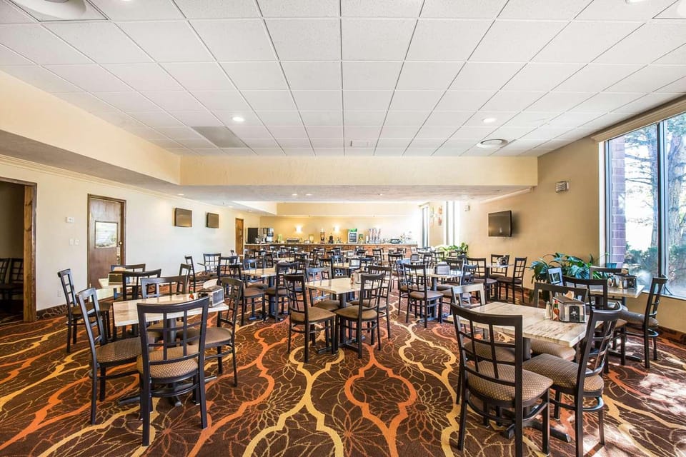 Studio 6 Suites Butte, MT – I-90 / I-15 Hotel in Butte