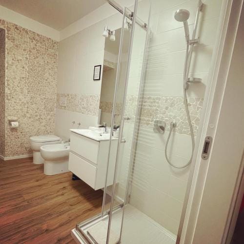 211 Underground Hotel in Viareggio