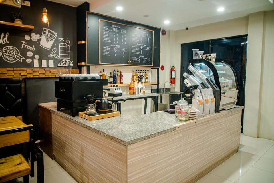 DLT Suites Cebu powered by Cocotel Hotel in Central Visayas