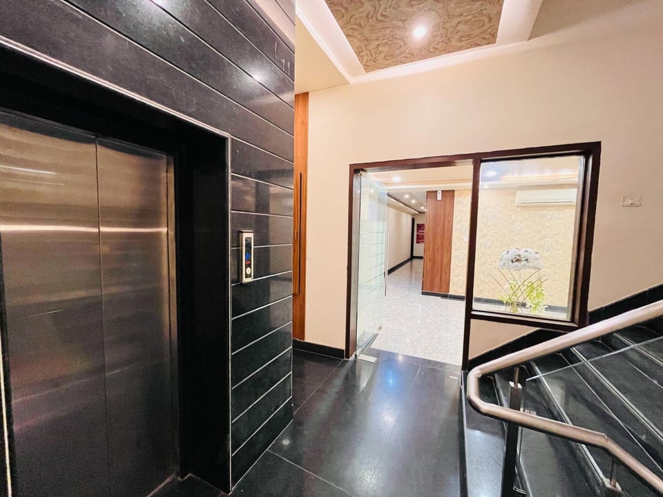 Ashiyana Residency Hotel in Lucknow