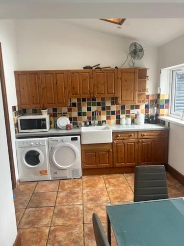 The Greenfield Inn Guest House Hotel in Wales