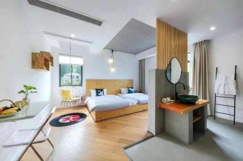 Moganshan Moshe Yujia River Tracing Family Pool Bed and Breakfast Lodge in Zhejiang
