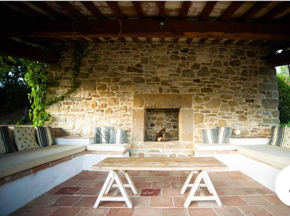 Fantastic Villa - Infinity pool Resort in Umbria