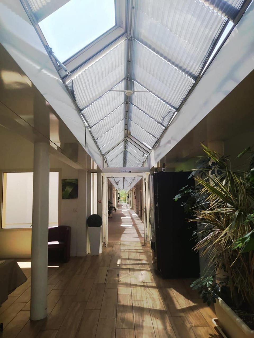 Hotel L'ile Du Saussay Hotel in Île-de-France