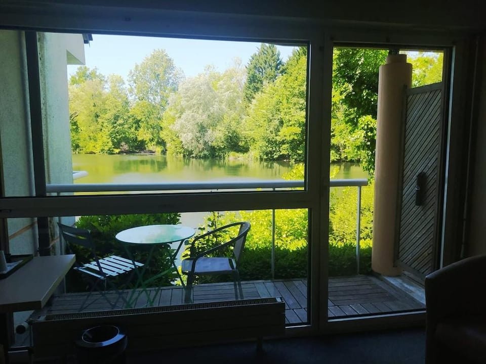 Hotel L'ile Du Saussay Hotel in Île-de-France