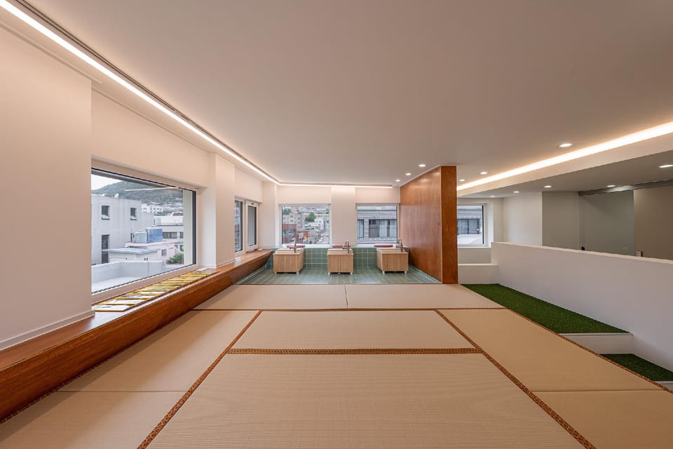 Yeosu Ggulzam Edge Motel in South Korea