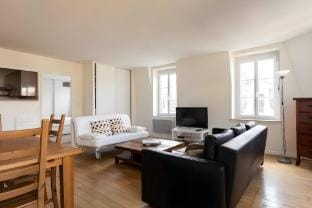 Charming 1BR/4P apartment - Palais/Cordeliers Hotel in Lyon
